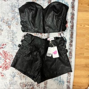 F21 Sexy 2 Piece faux letter set - Small